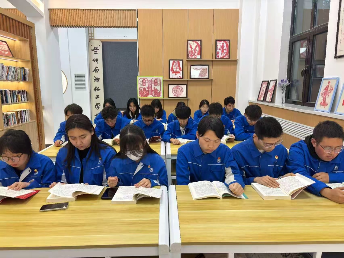 微信图片_20250417220341.jpg
